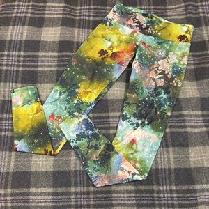 Onzie Floral Multicolor Leggings